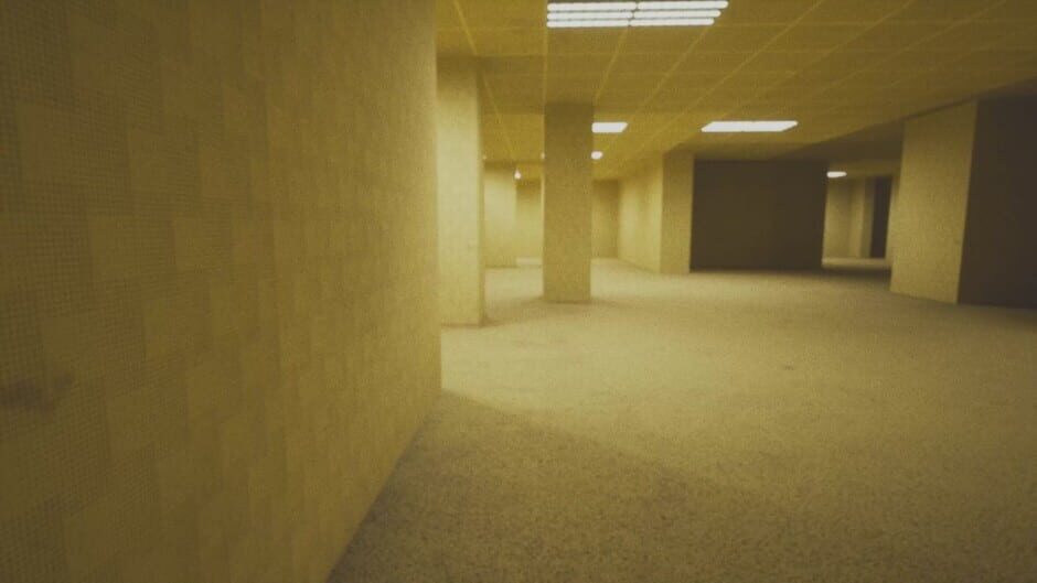 Escape the Backrooms screenshot 1