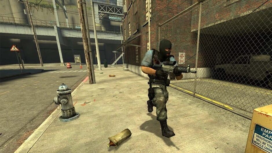 Counter-Strike: Source screenshot 3