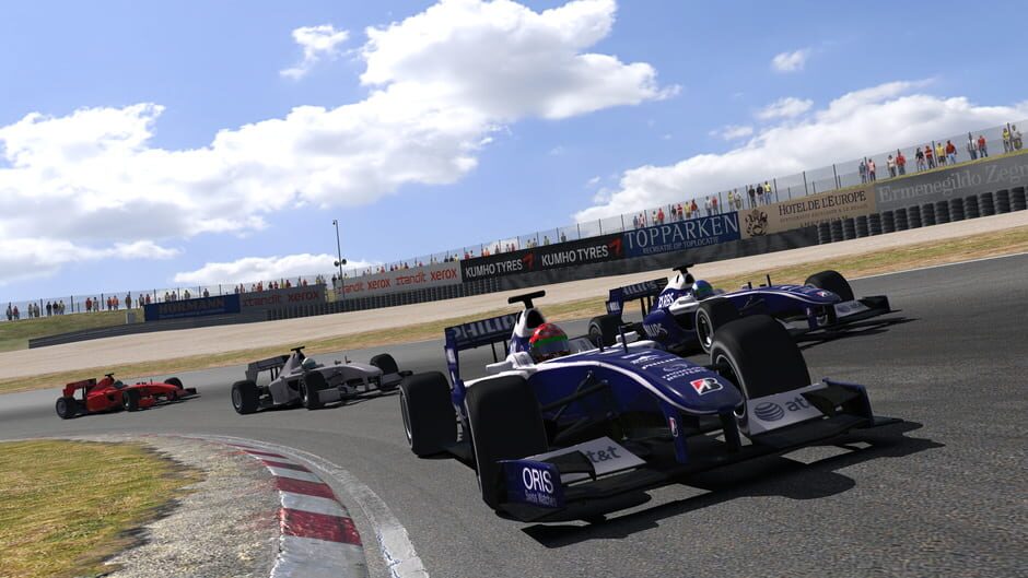 iRacing screenshot 3